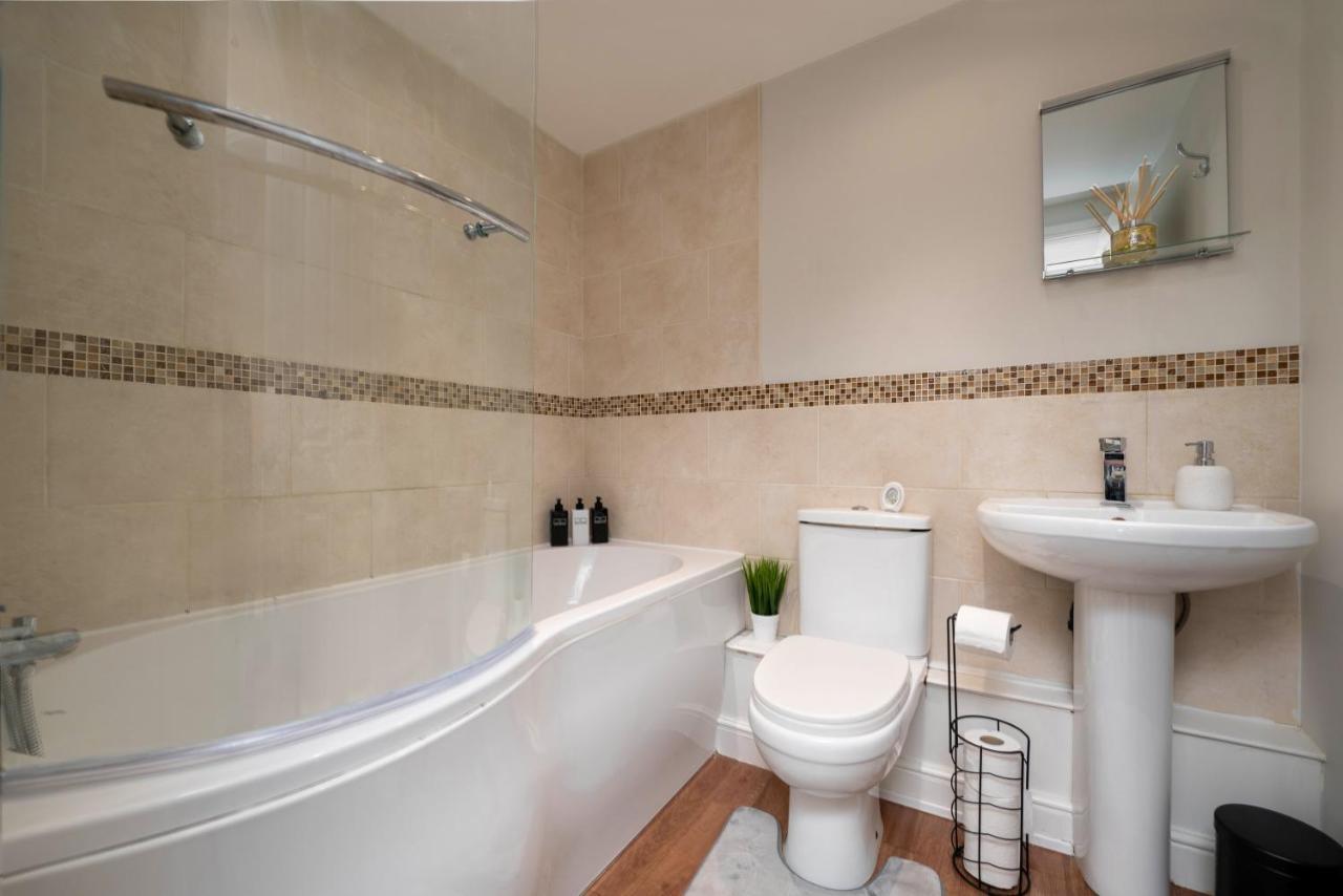 Villa Stunning 3 Bed With Parking & Garden Market Rasen Exterior foto